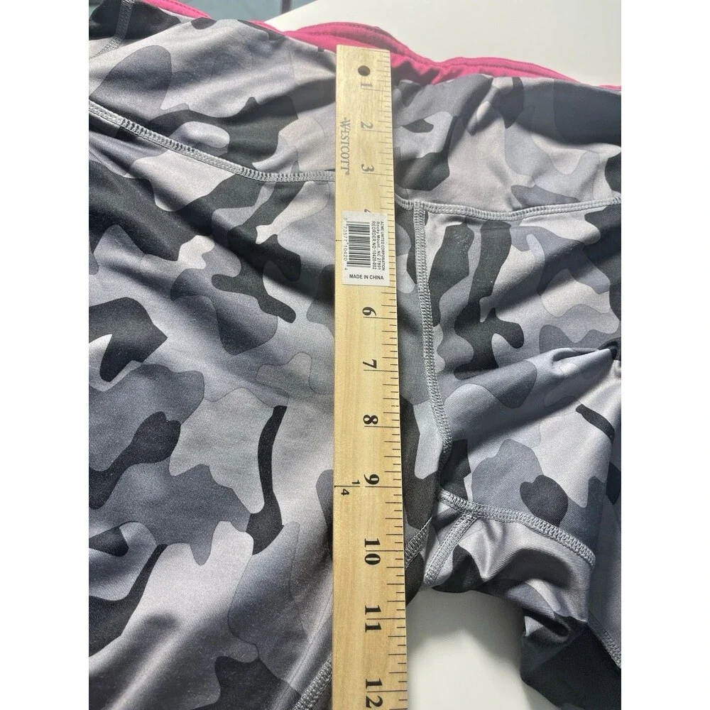 Reebok Women’s Leggings SizeL Black/Gray Camo Leggings Pink Trim Compression